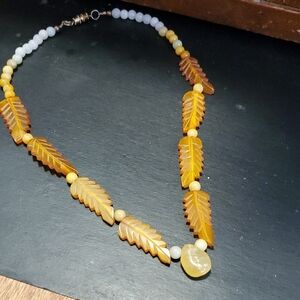 Elegant Hand Carved Leaf Necklace DZ876